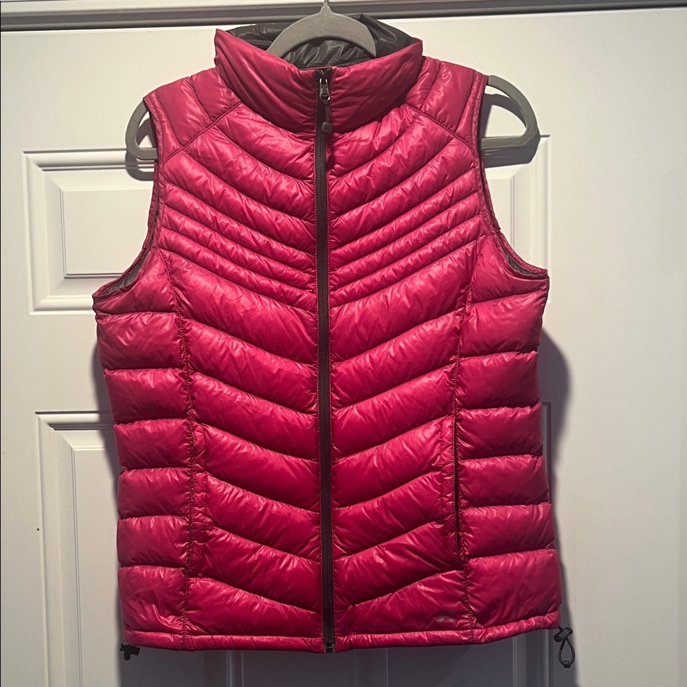 Version Women’s Hot Pink Down Vest Size: M